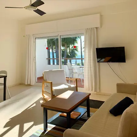 Playa Torrecilla Апартаменты Нерха