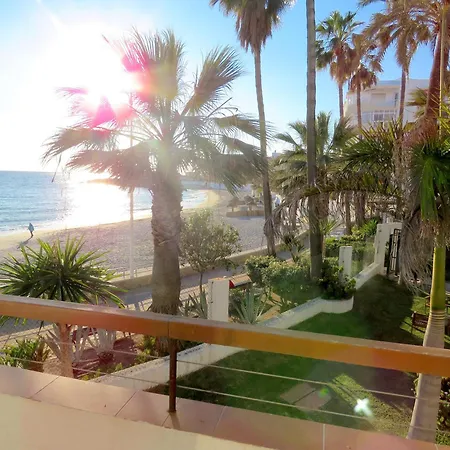Апартаменты Playa Torrecilla Нерха