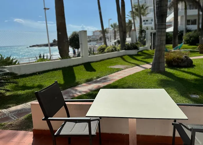 Апартаменты Playa Torrecilla Нерха