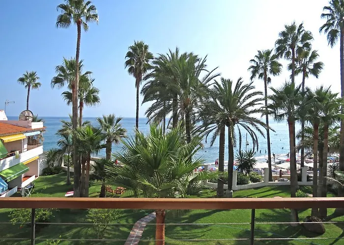 Апартаменты Playa Torrecilla Нерха