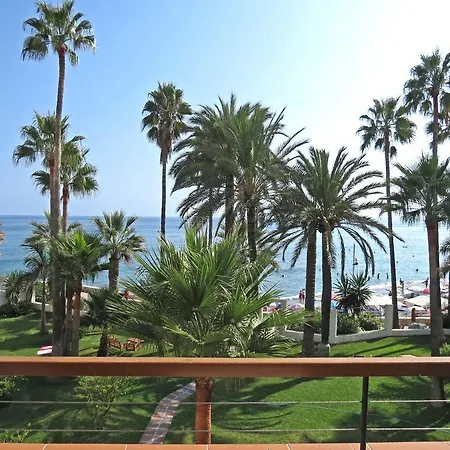 アパート Playa Torrecilla ネルハ